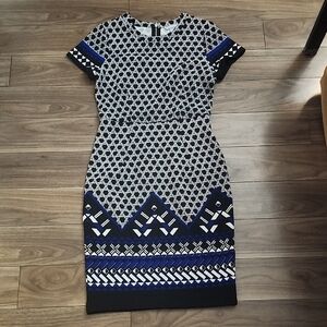 Gorgeous Elegant Blue, Black & White Geometric Short-Sleeve Sheath Dress